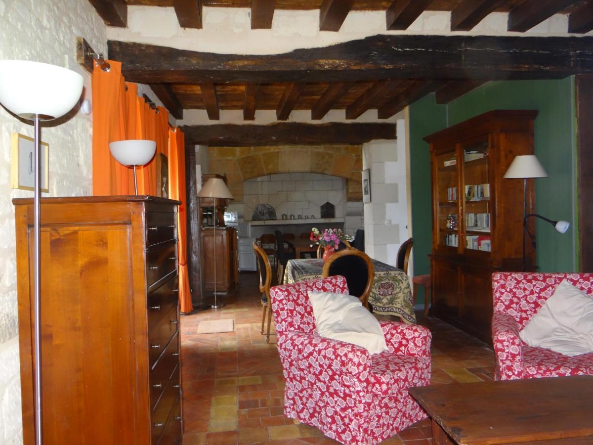 Gite Du Manoir Des Roches Saires Exteriér fotografie