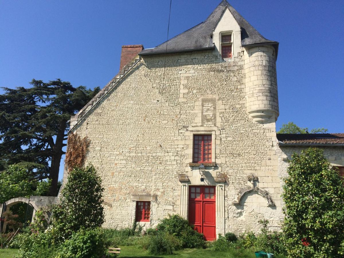 Gite Du Manoir Des Roches Saires Exteriér fotografie