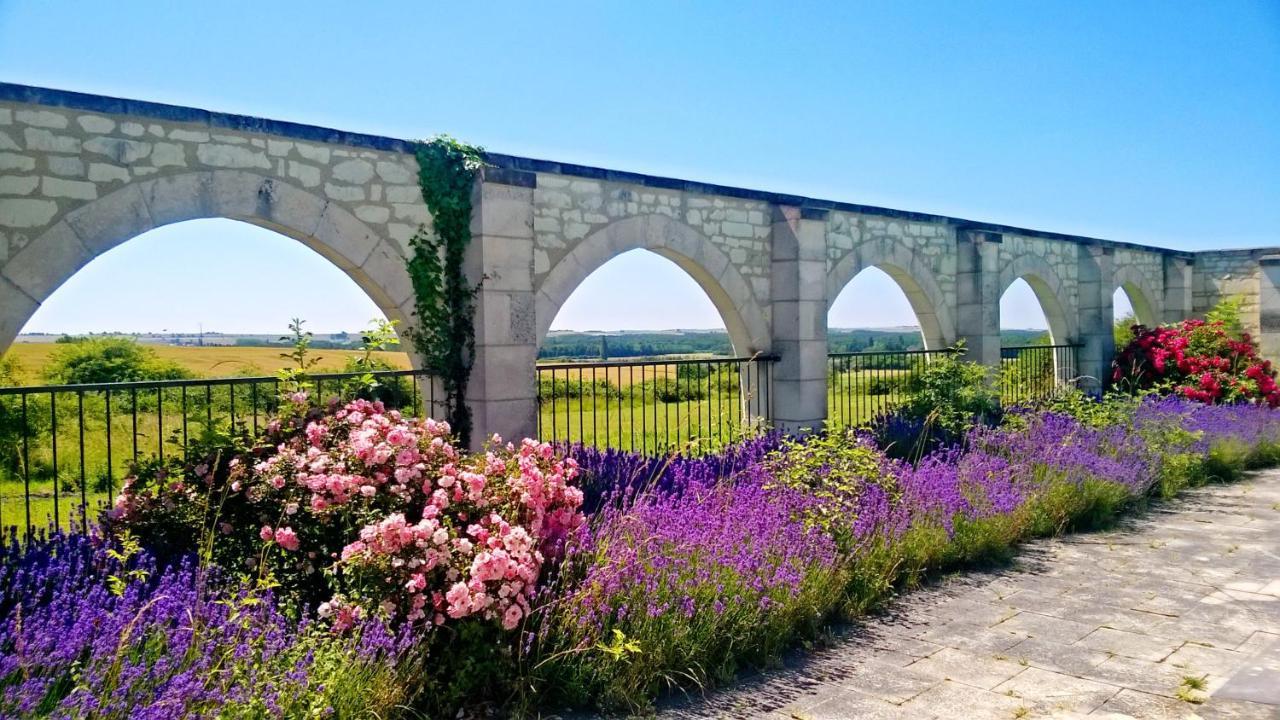 Gite Du Manoir Des Roches Saires Exteriér fotografie