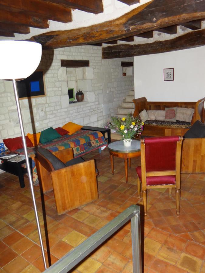 Gite Du Manoir Des Roches Saires Exteriér fotografie
